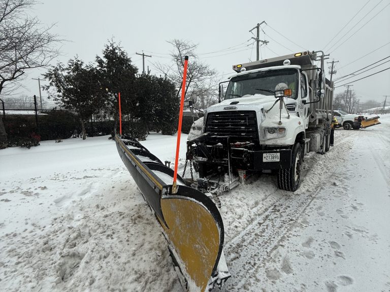 SNOW TRUCK PG COUNTY Rotated SNOW TRUCK PG COUNTY Rotated